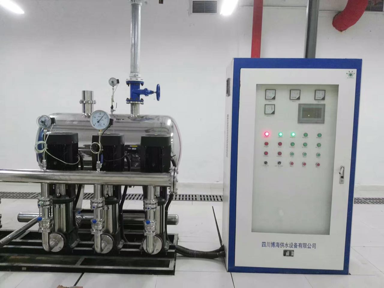 ����׃�l�㉺��ˮ�O��