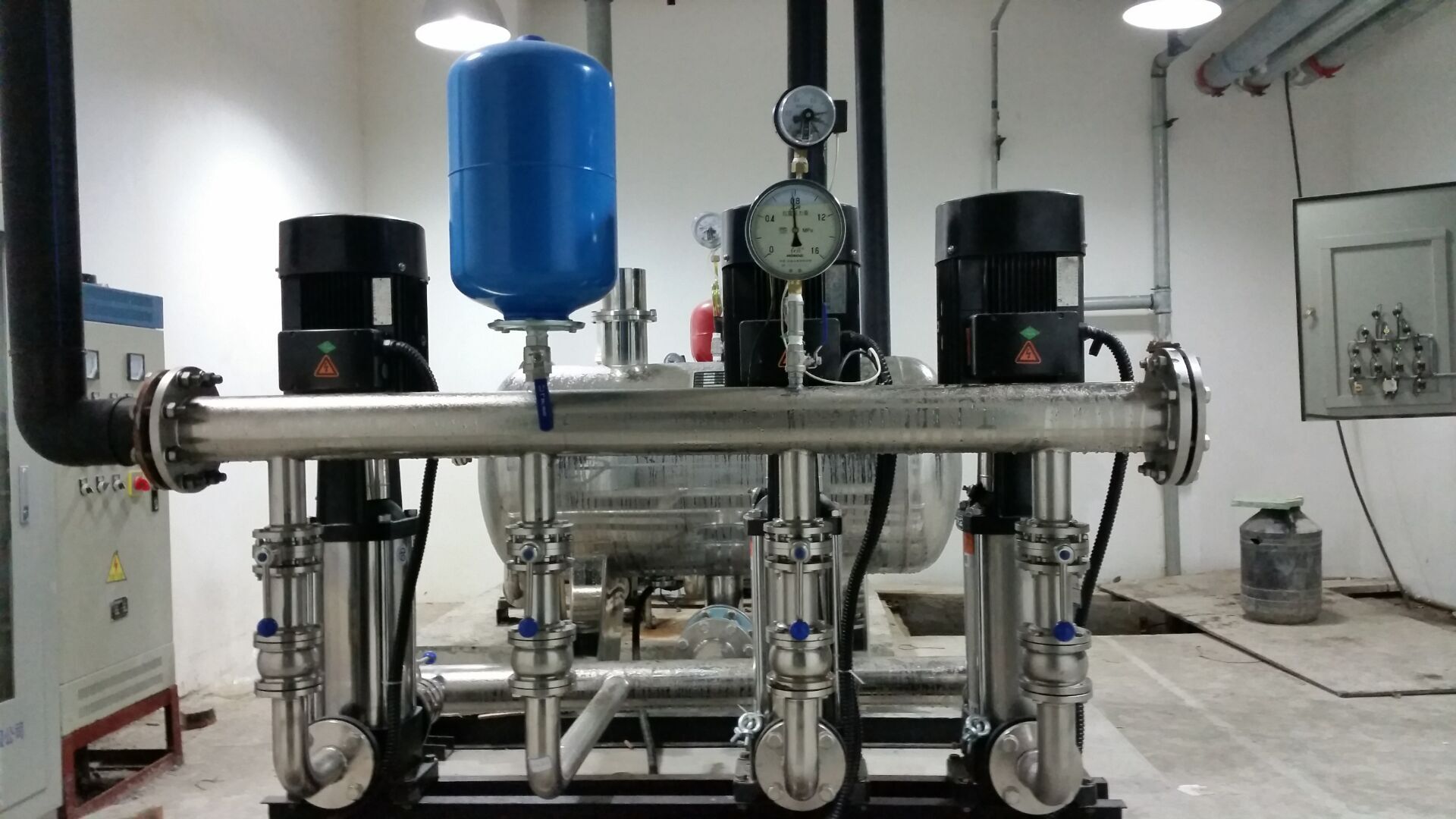 ע�����x�ı�С�����\(y��n)�D(zhu��n)��Σ��